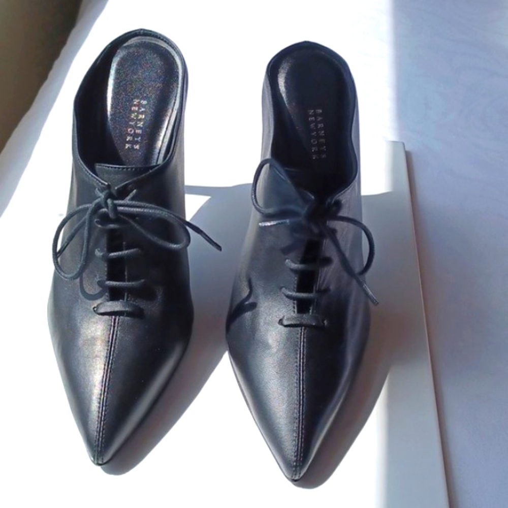 Barney's New York - Black Mule - Size  US 7